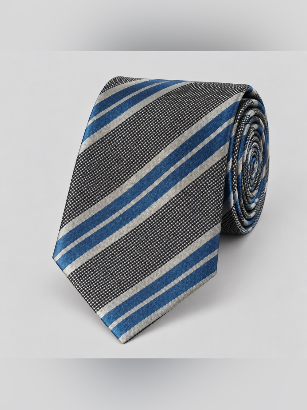 Banana Republic Mens Silk Tie Quiet Luxury Old Money Formal Grey Striped